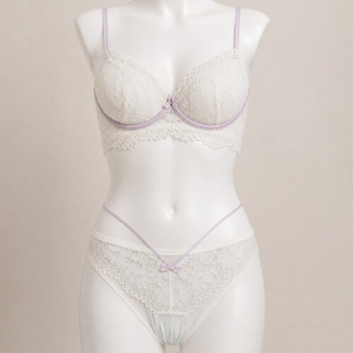 Luxury White Lace Lingerie Set for Women